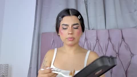 Ashley online show from February 2025 06:51:01 AM