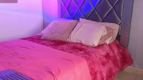 CAMILA online show from December 2025 08:47:02 PM