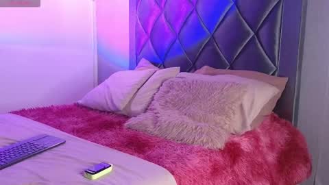 CAMILA online show from December 2025 08:58:01 PM