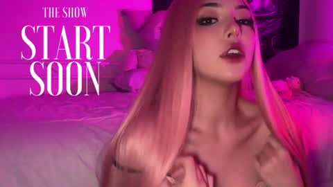 Ashlee Boox   online show from July 2026 06:58:01 PM
