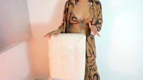 Ashley  online show from January 2026 10:36:01 PM