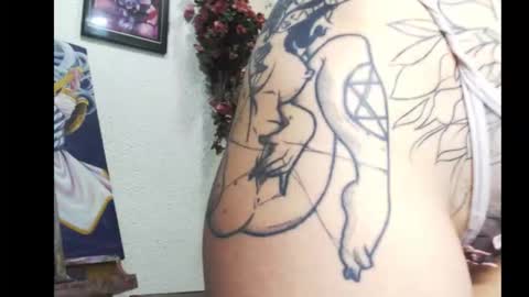 ashleyharper__ online show from October 2025 11:47:02 PM