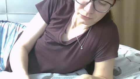 Ashley online show from February 2025 10:51:02 AM