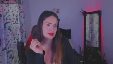 ASHLEY online show from November 2025 06:52:02 PM