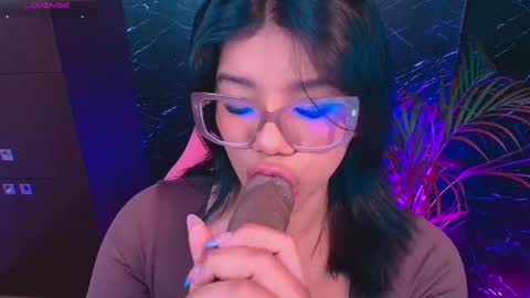 Snapshot of ashleyy18__ chatting on September 2025 10:28:01 AM Ashleyy18 online show from September 2025 10:28:01 AM