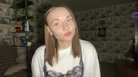 Lily online show from March 2026 05:39:02 PM