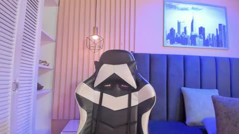 Snapshot of ashlye_miller_ chatting on November 2025 04:00:02 AM ashlye_miller_ online show from November 2025 04:00:02 AM