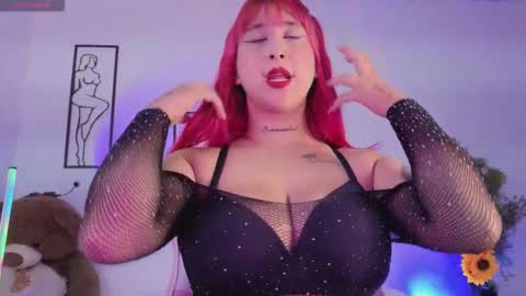 Ashly  online show from October 2025 08:51:02 PM