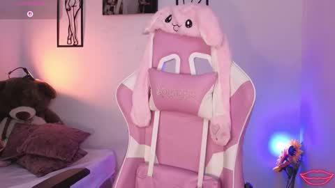 Ashly  online show from February 2026 07:04:02 PM