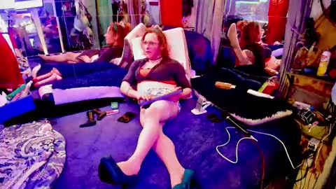 ashmomo online show from December 2024 07:39:01 AM