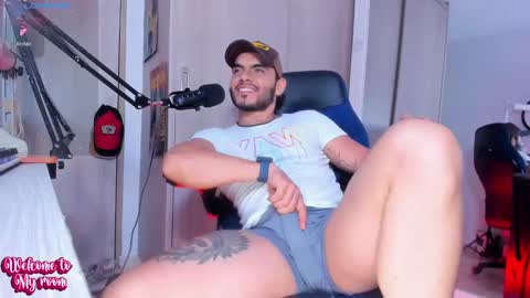 ashton scott online show from February 2025 10:18:02 PM