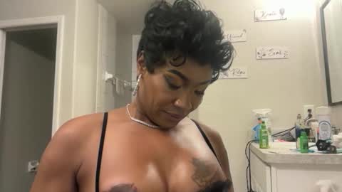 ashtynmartyn online show from April 2026 06:00:02 AM