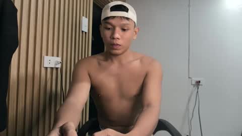 Snapshot of asian_calid22xx chatting on June 2026 12:27:02 AM asian_calid22xx online show from June 2026 12:27:02 AM