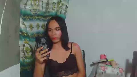 asian_hillary online show from January 2025 09:05:01 AM