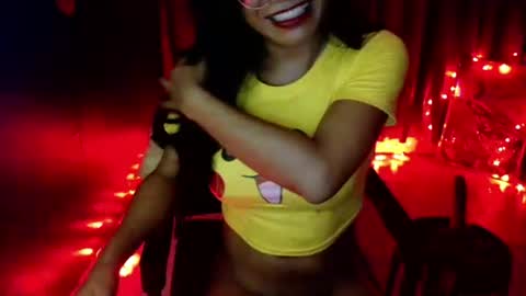 Lovely online show from October 2025 03:40:01 AM