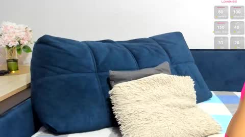 Snapshot of asian_pussy_cat chatting on November 2025 05:51:02 AM Hare online show from November 2025 05:51:02 AM