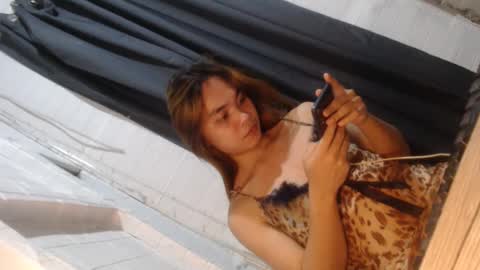 Reyshell online show from February 2025 12:55:02 PM