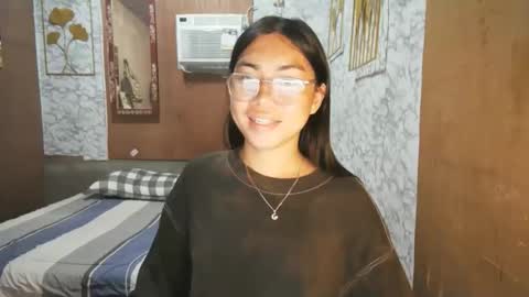 Rhean online show from October 2025 05:33:01 AM