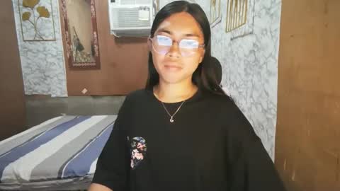 Rhean online show from November 2025 11:25:01 PM