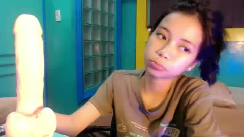 Snapshot of asian_slade chatting on May 2026 04:12:02 PM asian_slade online show from May 2026 04:12:02 PM