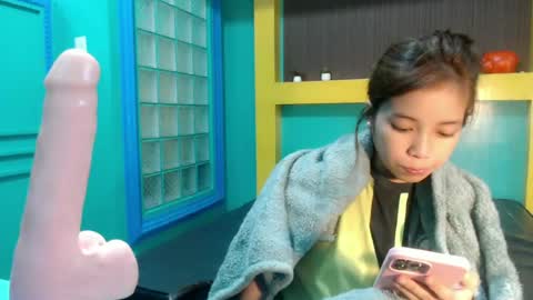 Snapshot of asian_slade chatting on June 2026 02:37:02 PM asian_slade online show from June 2026 02:37:02 PM