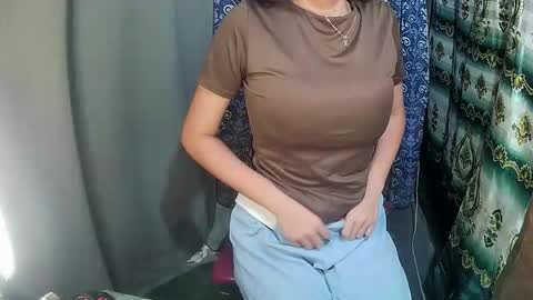 asian_trish online show from April 2026 11:10:02 PM