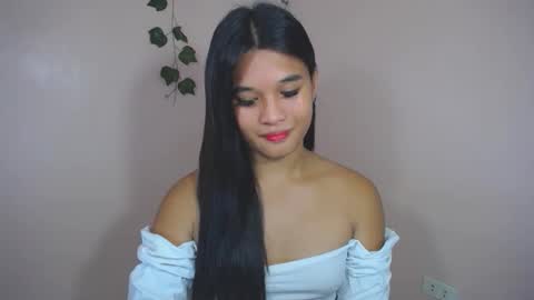 Snapshot of asian_yannie chatting on January 2026 04:51:01 AM Yan online show from January 2026 04:51:01 AM