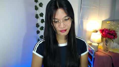 Yan online show from March 2026 09:42:01 PM