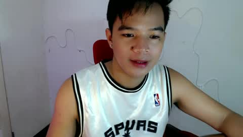Snapshot of asianash18 chatting on June 2026 09:40:01 PM ASH online show from June 2026 09:40:01 PM