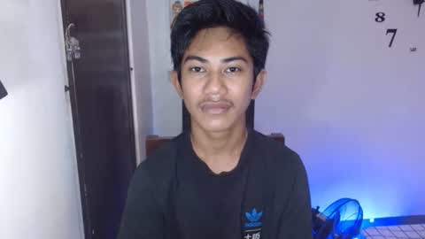 Snapshot of asiancockhero22 chatting on January 2025 09:42:01 PM HERO online show from January 2025 09:42:01 PM