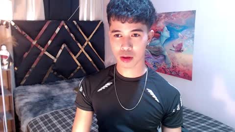 asiancum_peter online show from January 2026 02:03:02 AM