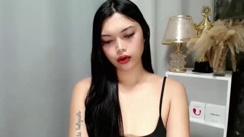 Snapshot of asiancumgirlxxx_ chatting on April 2026 10:35:02 AM asiancumgirlxxx_ online show from April 2026 10:35:02 AM