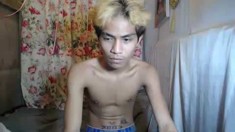Snapshot of asianhot_boyxxx chatting on November 2025 12:18:02 PM asianhot_boyxxx online show from November 2025 12:18:02 PM