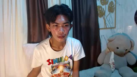 Nico online show from November 2025 06:41:02 PM