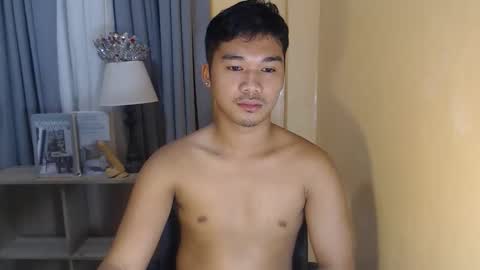 Snapshot of asianhunk_jamesx chatting on November 2025 10:25:02 AM asianhunk_jamesx online show from November 2025 10:25:02 AM