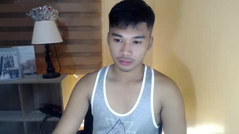 Snapshot of asianhunk_jamesx chatting on November 2025 10:21:01 AM asianhunk_jamesx online show from November 2025 10:21:01 AM