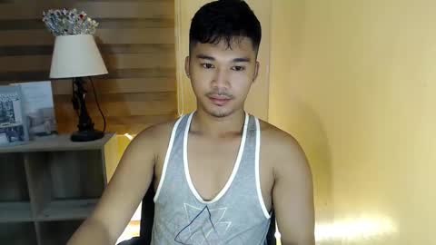 Snapshot of asianhunk_jamesx chatting on November 2025 06:02:01 AM asianhunk_jamesx online show from November 2025 06:02:01 AM