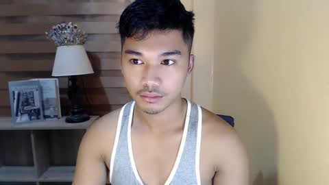 Snapshot of asianhunk_jamesx chatting on November 2025 12:32:02 AM asianhunk_jamesx online show from November 2025 12:32:02 AM