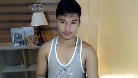 Snapshot of asianhunk_jamesx chatting on December 2025 10:31:01 AM asianhunk_jamesx online show from December 2025 10:31:01 AM