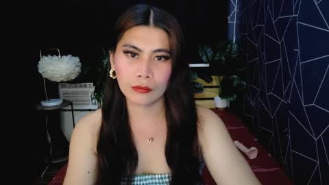asianloreen24 online show from April 2026 02:06:01 PM