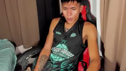 Snapshot of asianplayboyx chatting on February 2025 03:21:01 AM mark online show from February 2025 03:21:01 AM