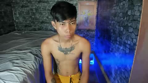 Snapshot of asianplayboyx chatting on April 2026 01:19:01 PM mark online show from April 2026 01:19:01 PM