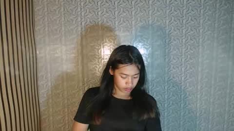 kisses online show from April 2026 06:10:01 PM