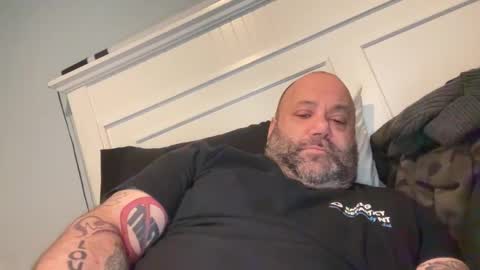 Snapshot of asilnjd chatting on December 2025 05:52:02 PM Asilnjd call me sil online show from December 2025 05:52:02 PM