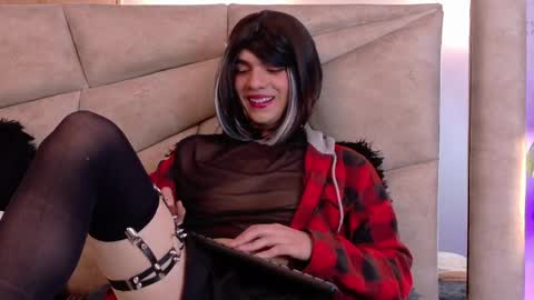 asley_aika online show from April 2026 03:38:01 AM