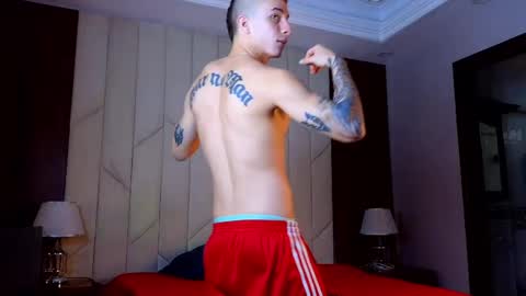 Snapshot of asmodeo_cox chatting on January 2025 09:58:02 PM Asmodeo - online show from January 2025 09:58:02 PM