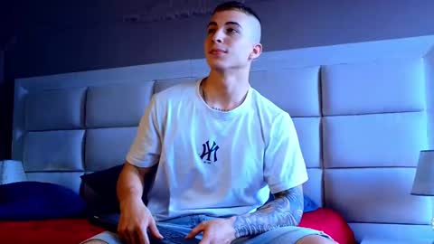 Snapshot of asmodeo_cox chatting on January 2025 09:11:02 PM Asmodeo - online show from January 2025 09:11:02 PM