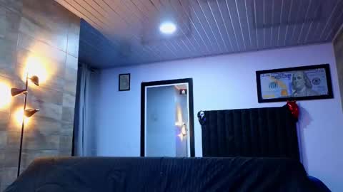 Snapshot of asmodeo_cox chatting on October 2025 11:27:02 PM Asmodeo - online show from October 2025 11:27:02 PM