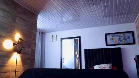 Snapshot of asmodeo_cox chatting on November 2025 06:29:01 PM Asmodeo - online show from November 2025 06:29:01 PM