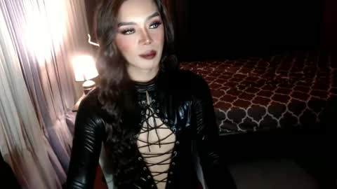 Margaux Miller online show from May 2026 04:56:02 PM